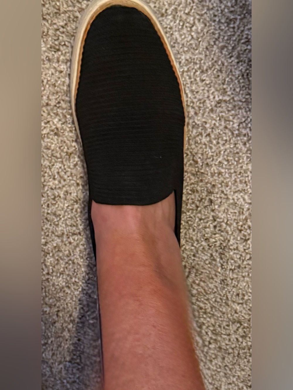 UGG Slip on Loafer. Black Size:10